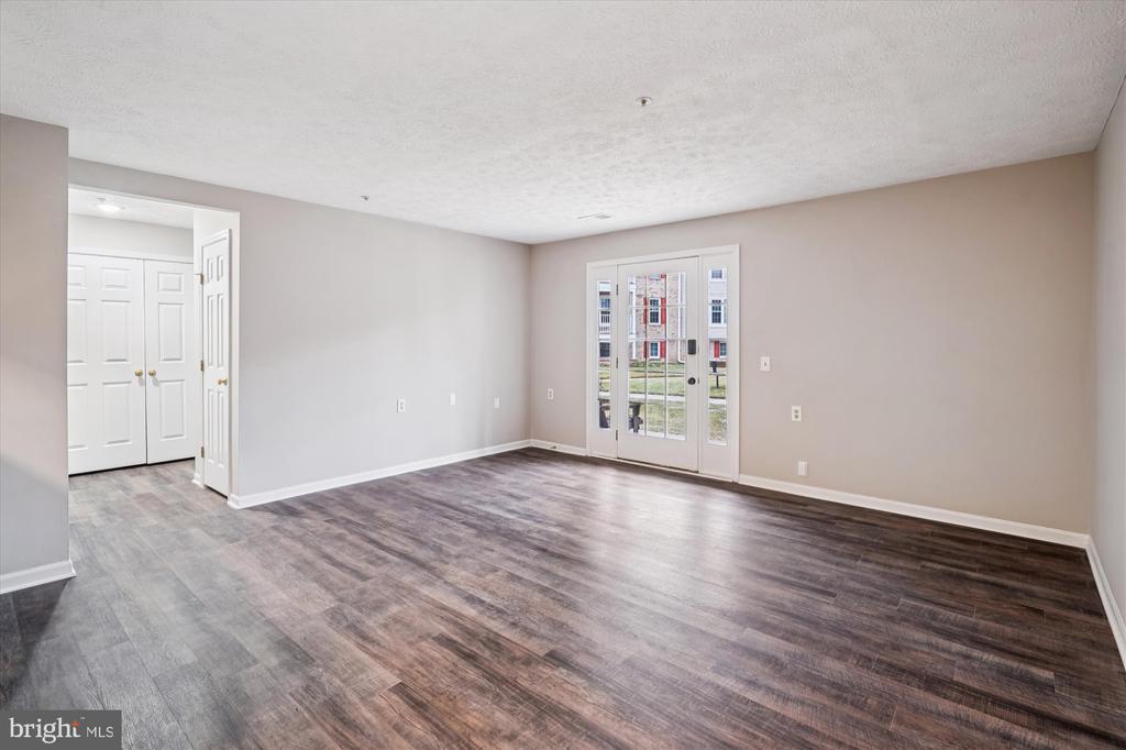 6215 SANDPIPER COURT Unit: 101