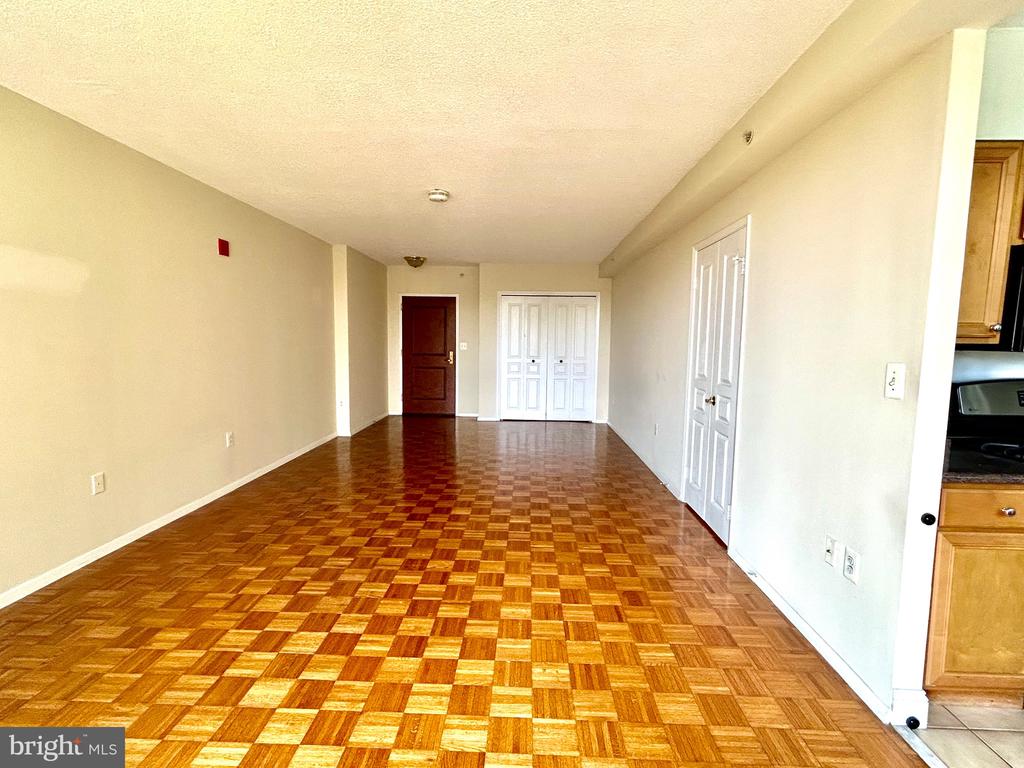 7111 WOODMONT AVENUE Unit: 315