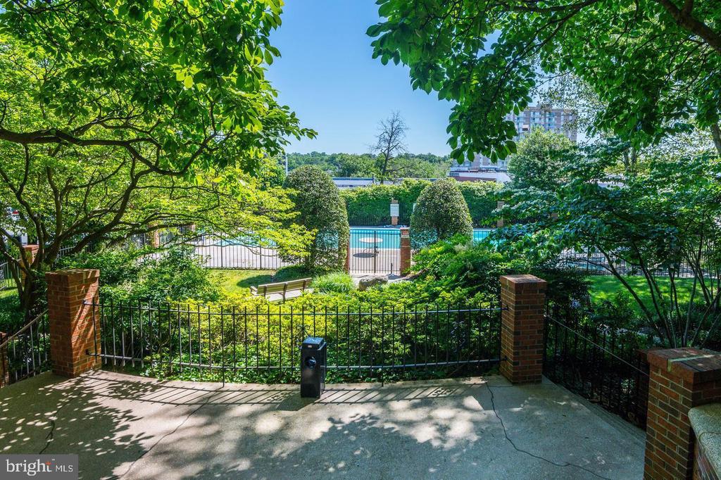 5301 WESTBARD CIRCLE Unit: 222