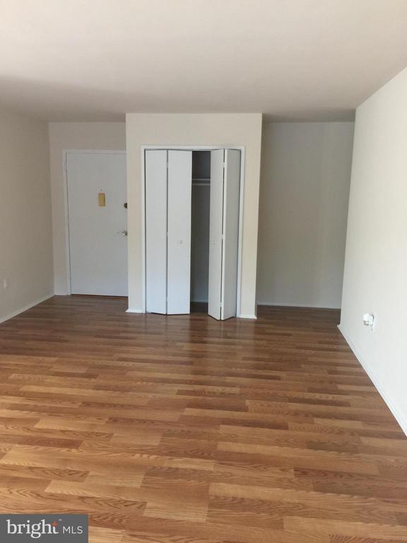 5301 WESTBARD CIRCLE Unit: 222