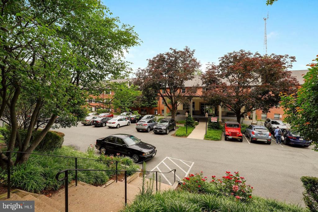 5301 WESTBARD CIRCLE Unit: 222