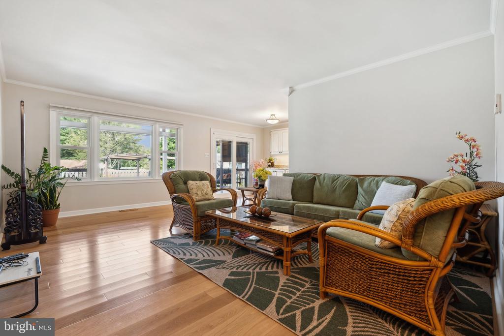 8704 WOODFIELD COURT