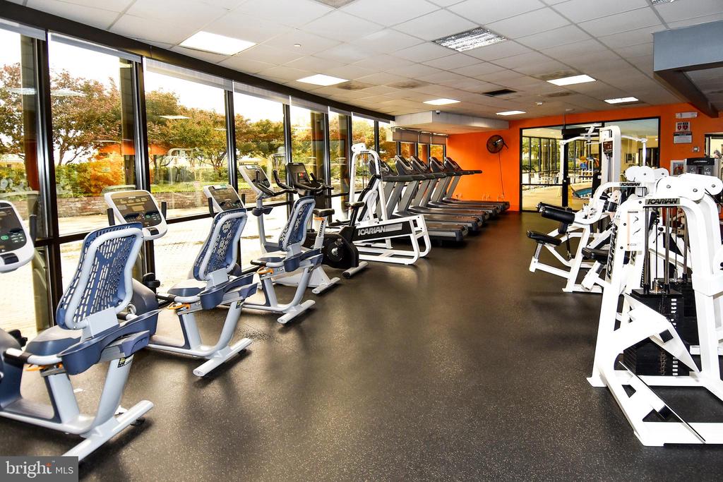 5225 POOKS HILL ROAD Unit: 226N