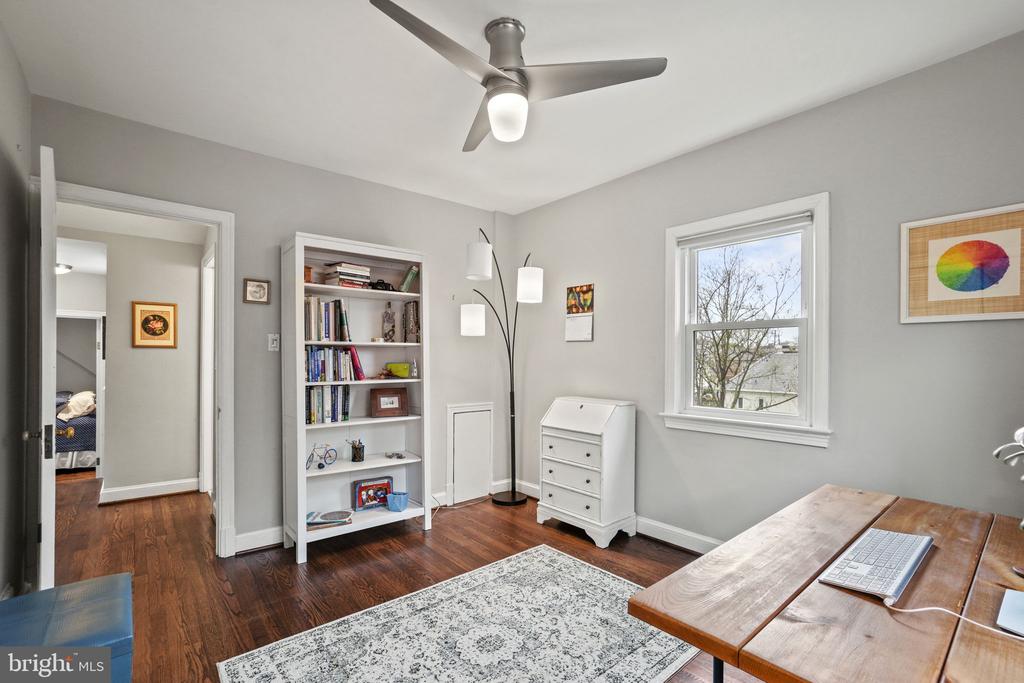 1719 LUZERNE AVENUE