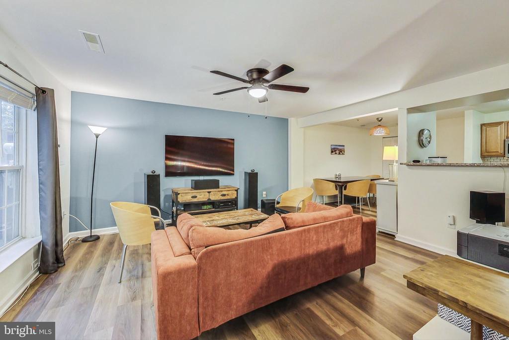 13744 PALMETTO CIRCLE Unit: 13744