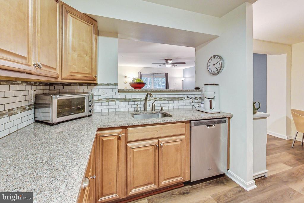 13744 PALMETTO CIRCLE Unit: 13744