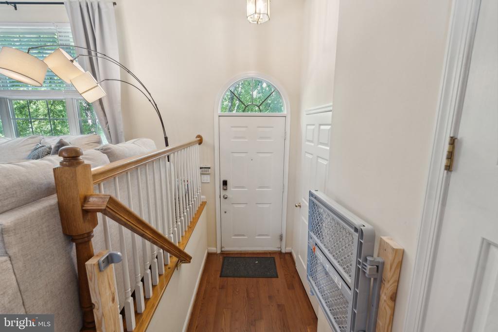 103 SANDBERRY COURT