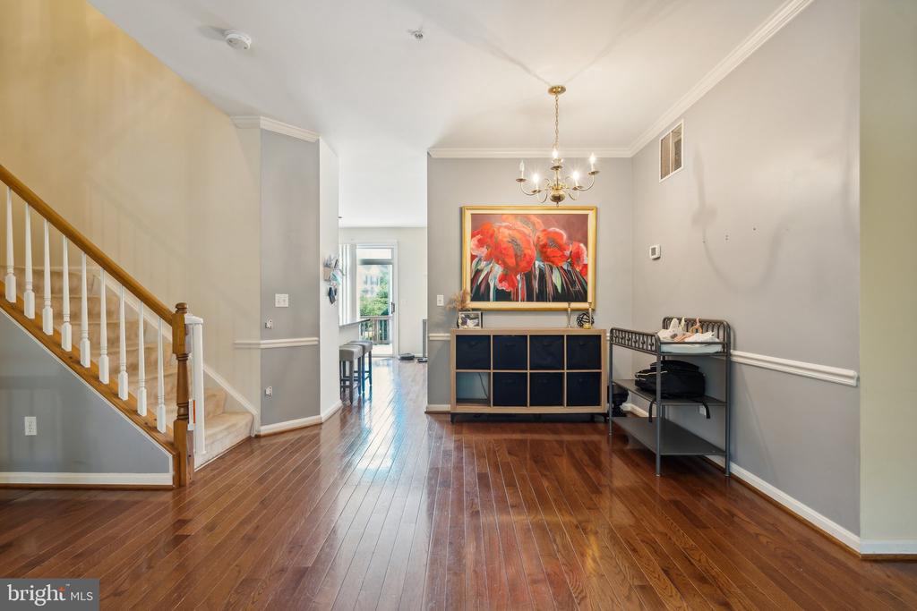 103 SANDBERRY COURT