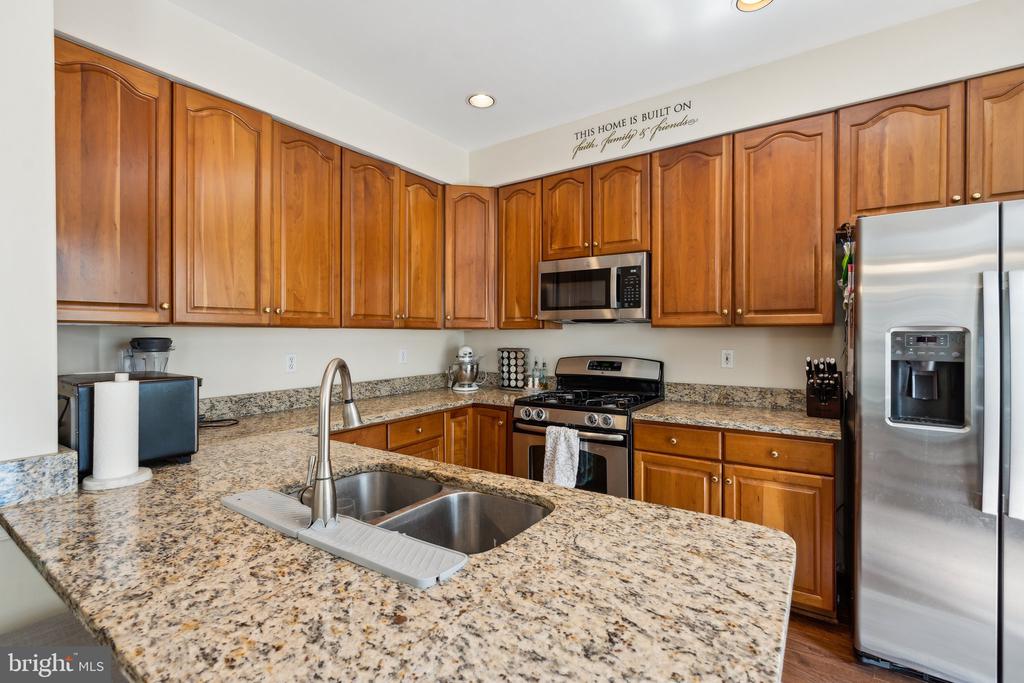 103 SANDBERRY COURT