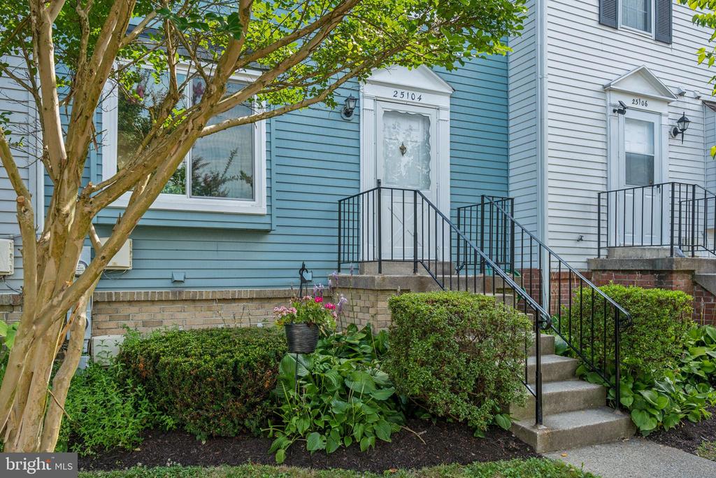 25104 TRALEE COURT Unit: D-3