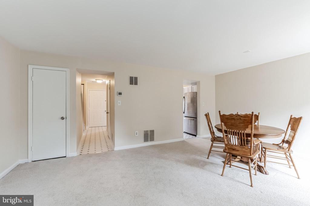 25104 TRALEE COURT Unit: D-3
