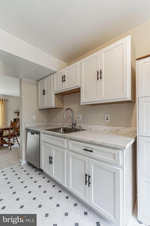 25104 TRALEE COURT Unit: D-3
