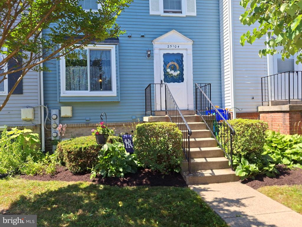25104 TRALEE COURT Unit: D-3