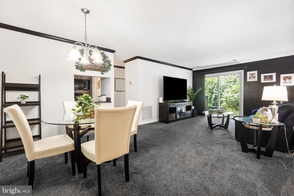 18300 STREAMSIDE DRIVE Unit: 102