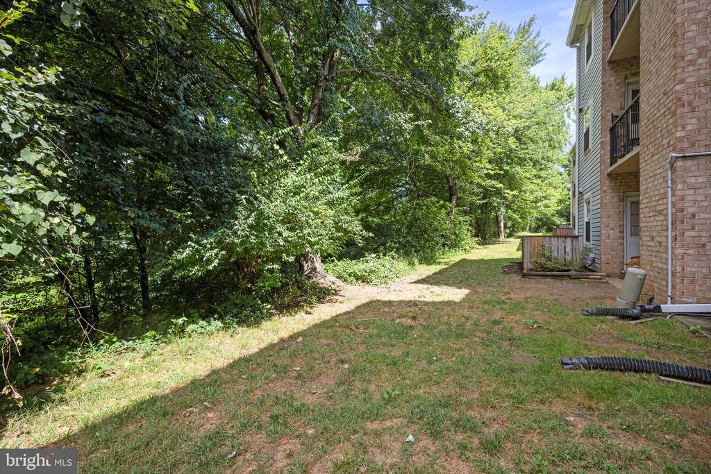 18300 STREAMSIDE DRIVE Unit: 102