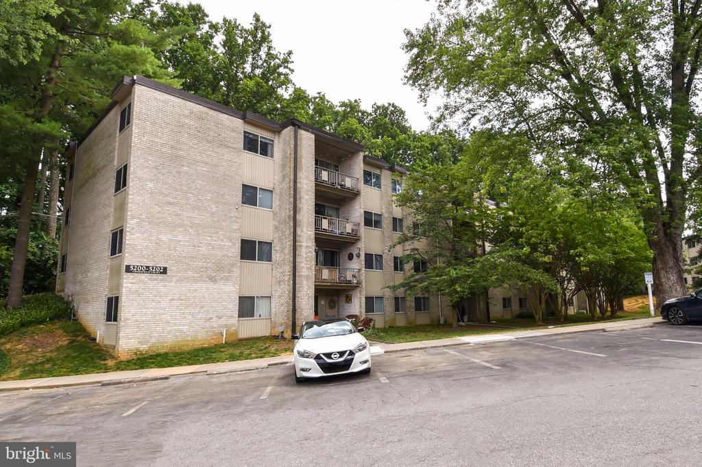 5200 CROSSFIELD COURT Unit: 133