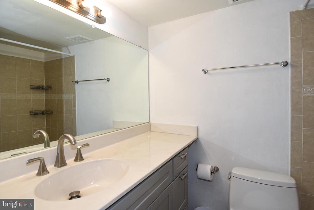 5200 CROSSFIELD COURT Unit: 133