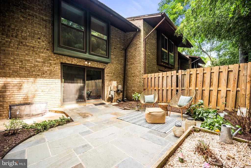 9219 THREE OAKS DRIVE