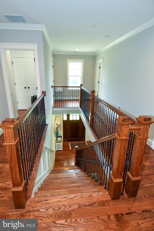 5904 IPSWICH ROAD