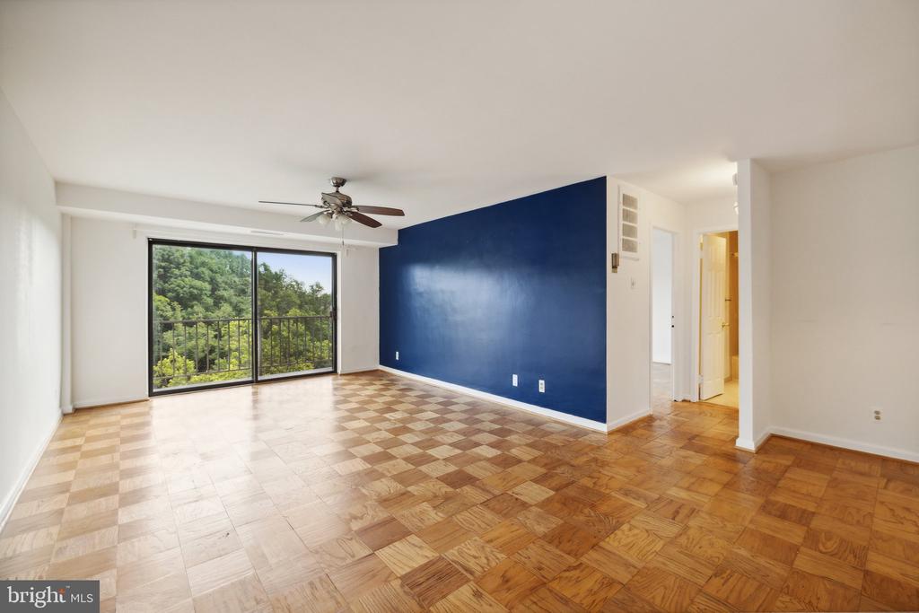 575 THAYER AVENUE Unit: 801