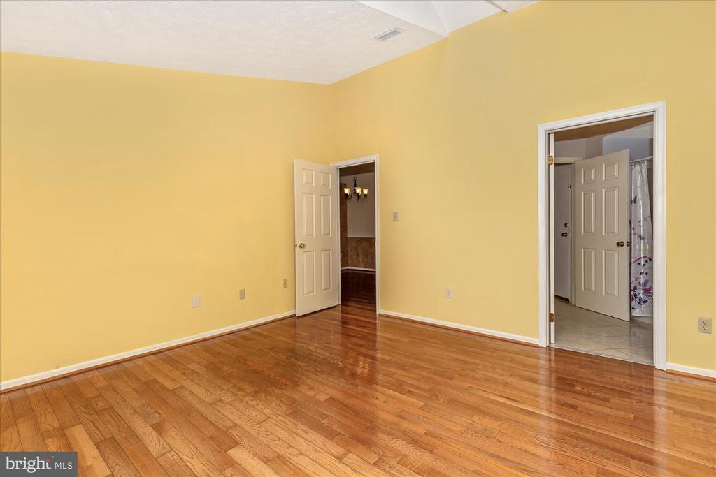 18708 CALEDONIA COURT Unit: L