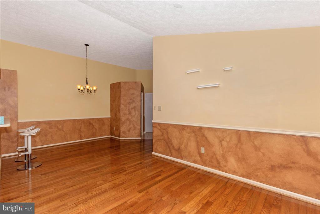 18708 CALEDONIA COURT Unit: L