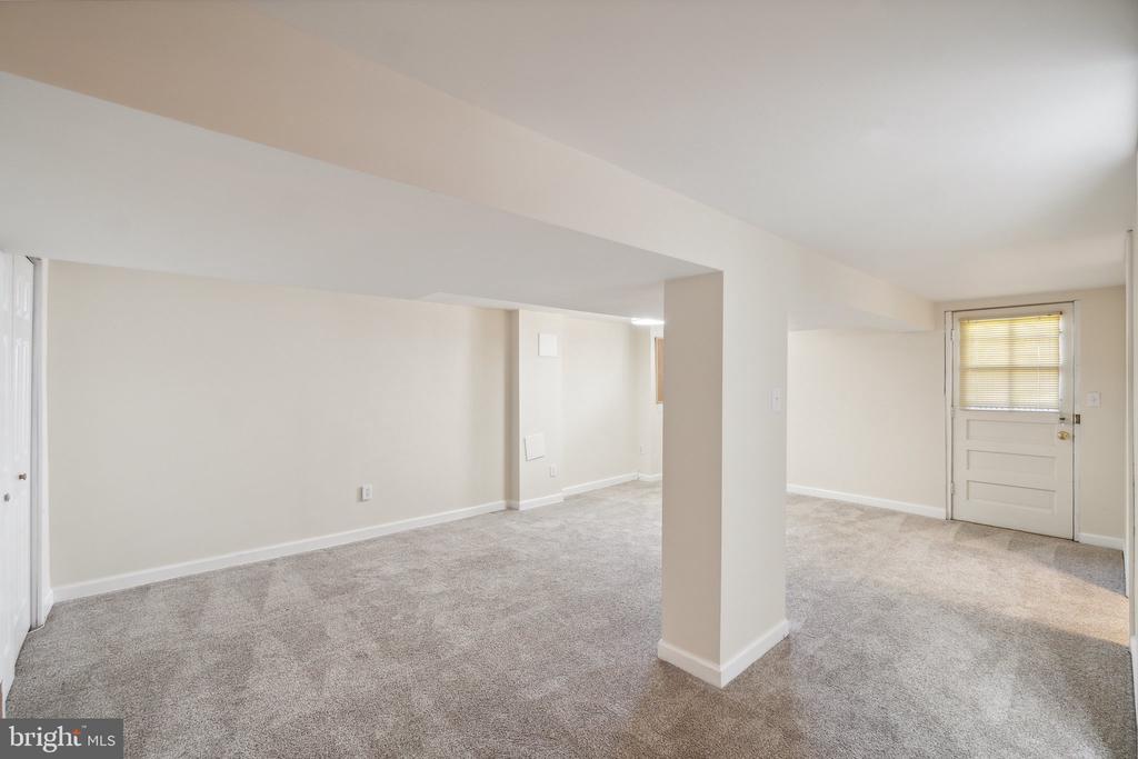 3215 BLUEFORD ROAD