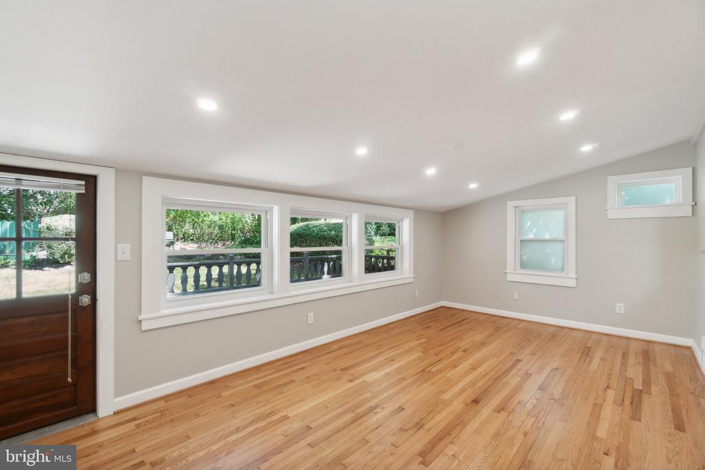 3215 BLUEFORD ROAD