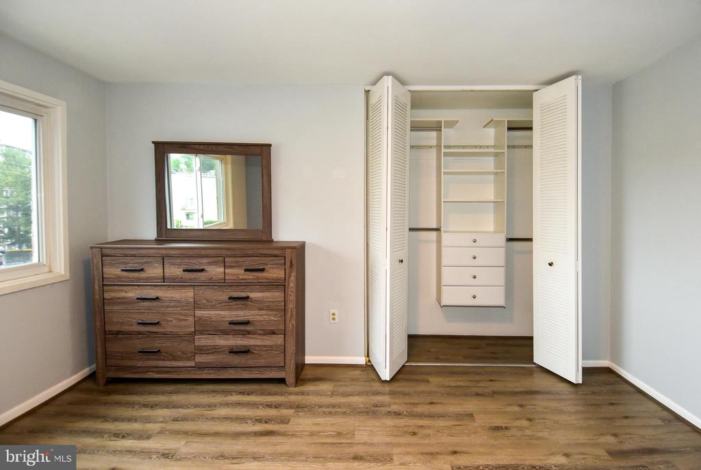 3133 UNIVERSITY BOULEVARD W Unit: 3133-A11