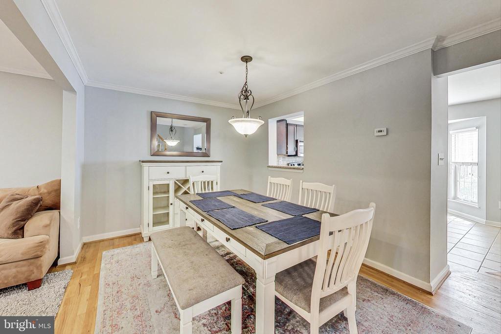 18605 CLOVERCREST CIRCLE