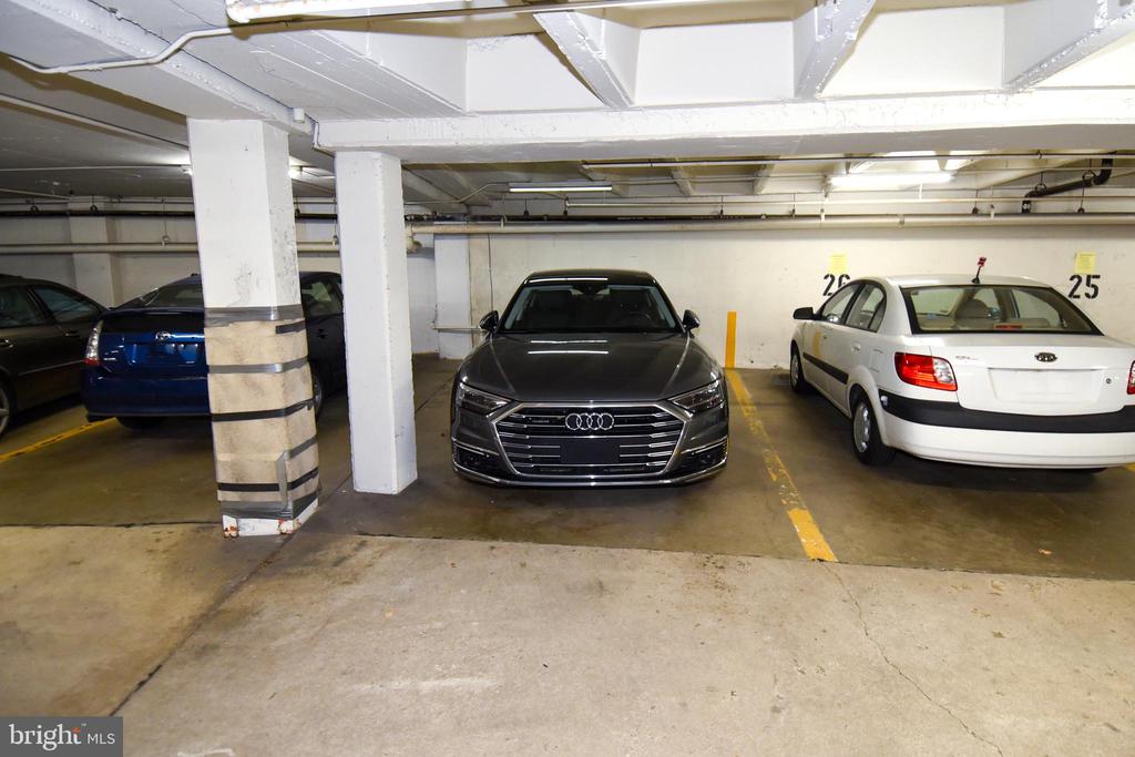 10201 GROSVENOR PLACE Unit: 622
