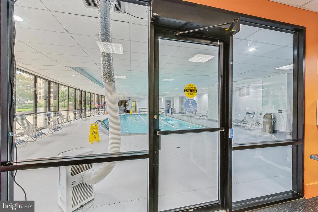 5225 POOKS HILL Unit: 712 N