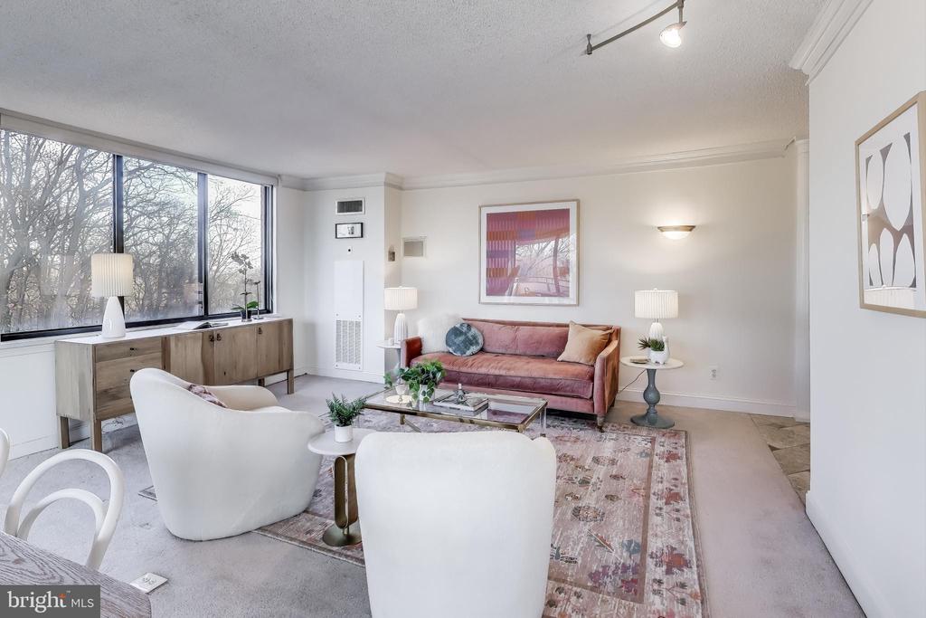 5225 POOKS HILL Unit: 712 N