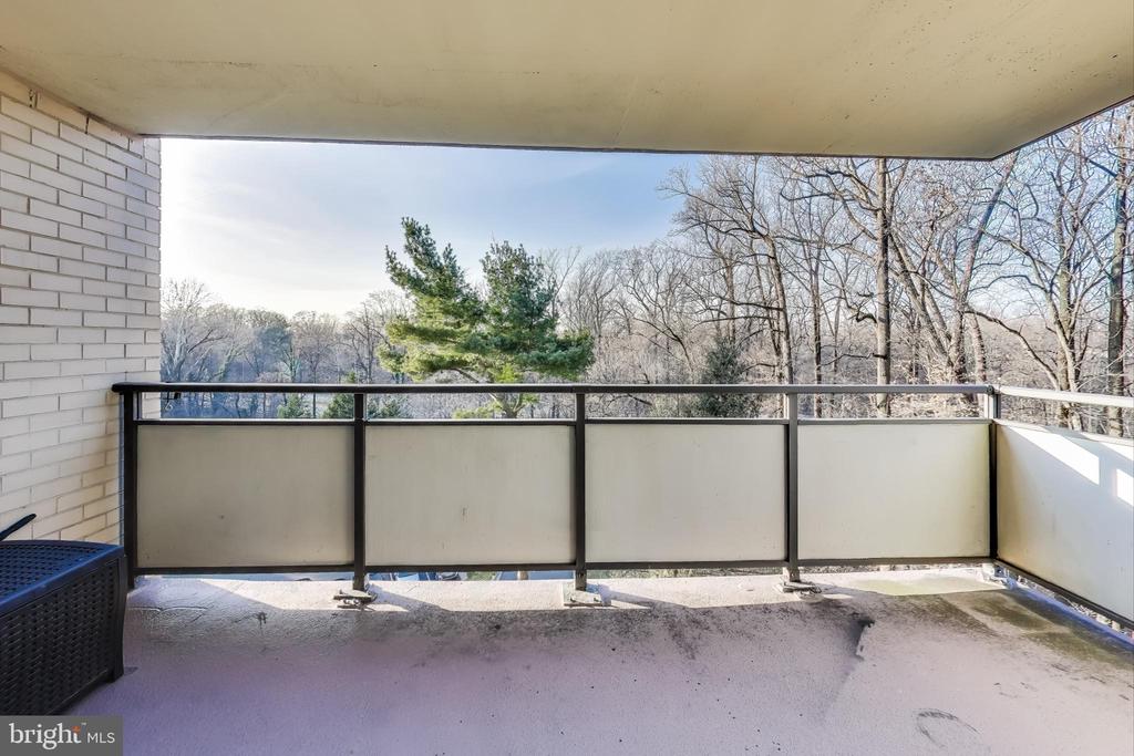 5225 POOKS HILL Unit: 712 N