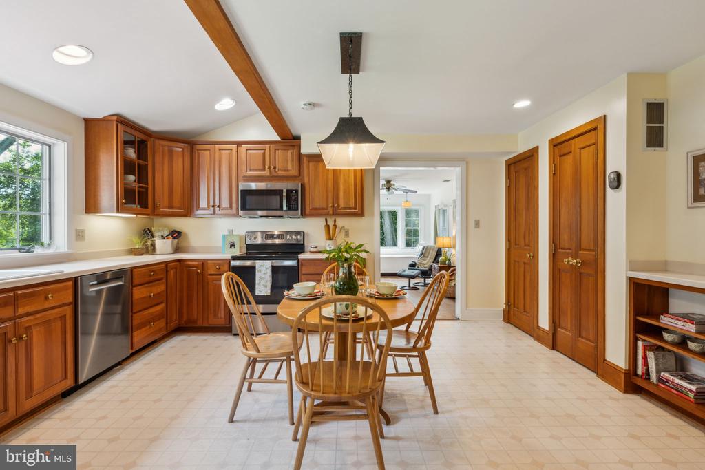 15815 GERMANTOWN ROAD