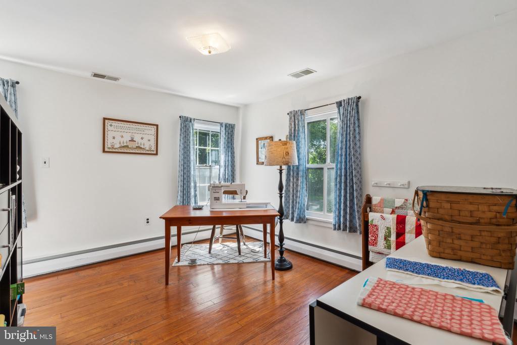 15815 GERMANTOWN ROAD