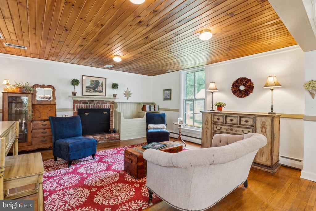 15815 GERMANTOWN ROAD