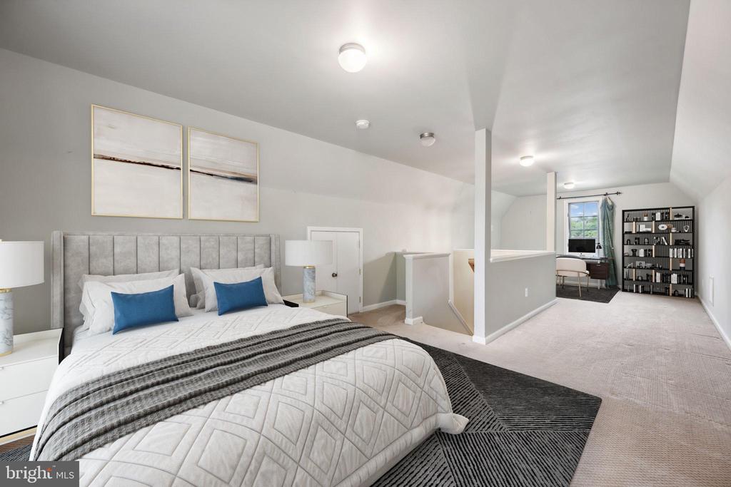 10407 PARKWOOD DRIVE