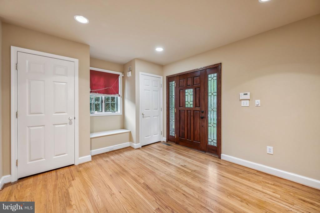 10407 PARKWOOD DRIVE