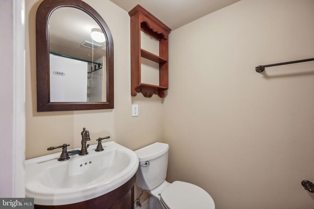 10407 PARKWOOD DRIVE