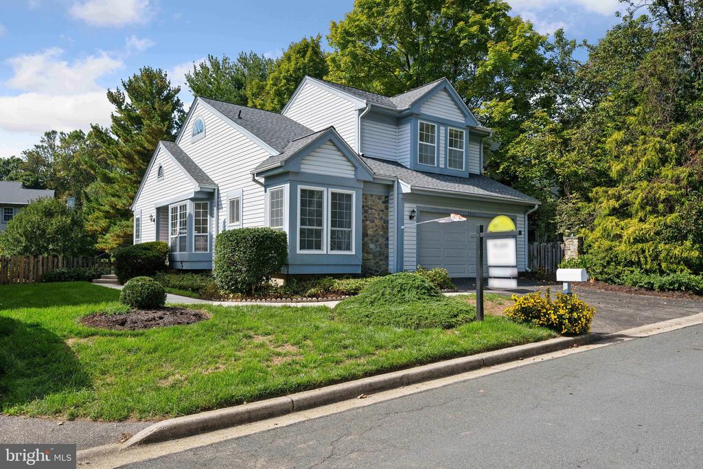 1624 NORDIC HILL CIRCLE