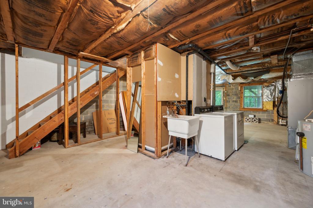 11895 OLD COLUMBIA PIKE Unit: 68