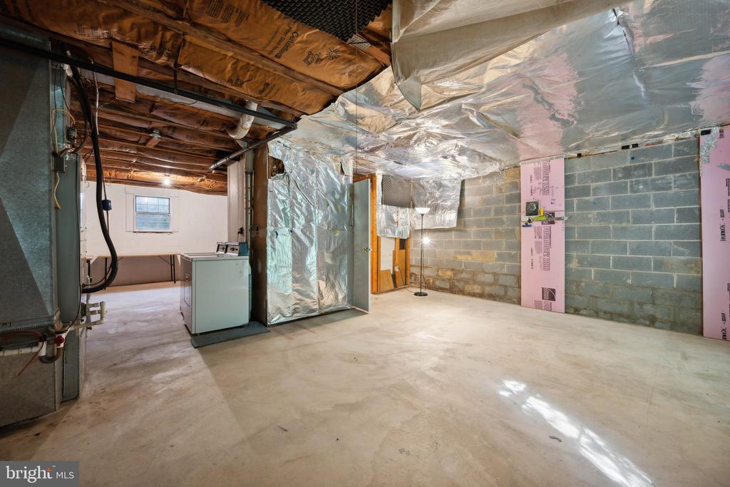 11895 OLD COLUMBIA PIKE Unit: 68