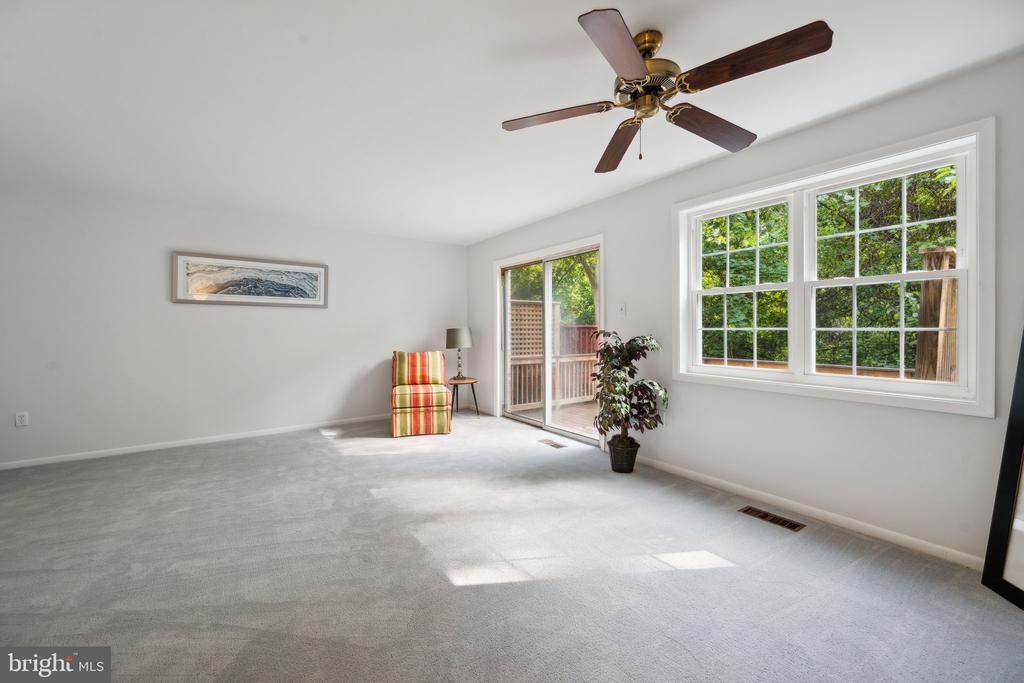11895 OLD COLUMBIA PIKE Unit: 68