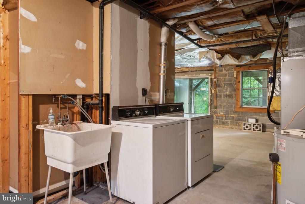 11895 OLD COLUMBIA PIKE Unit: 68