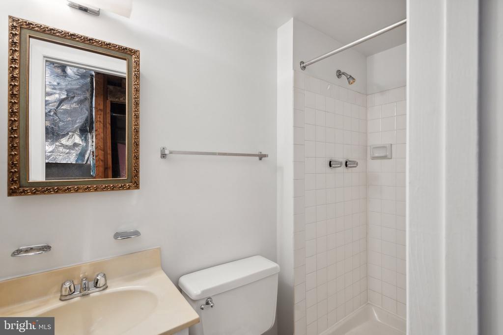 11895 OLD COLUMBIA PIKE Unit: 68