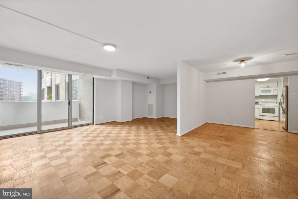 4601 N PARK AVENUE Unit: 501-A