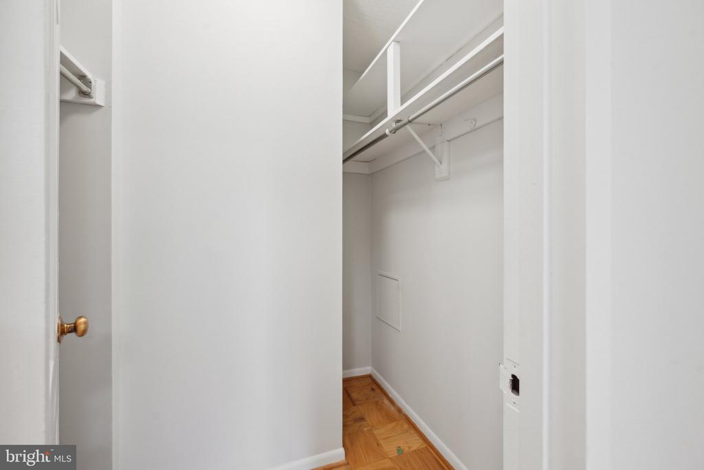 4601 N PARK AVENUE Unit: 501-A