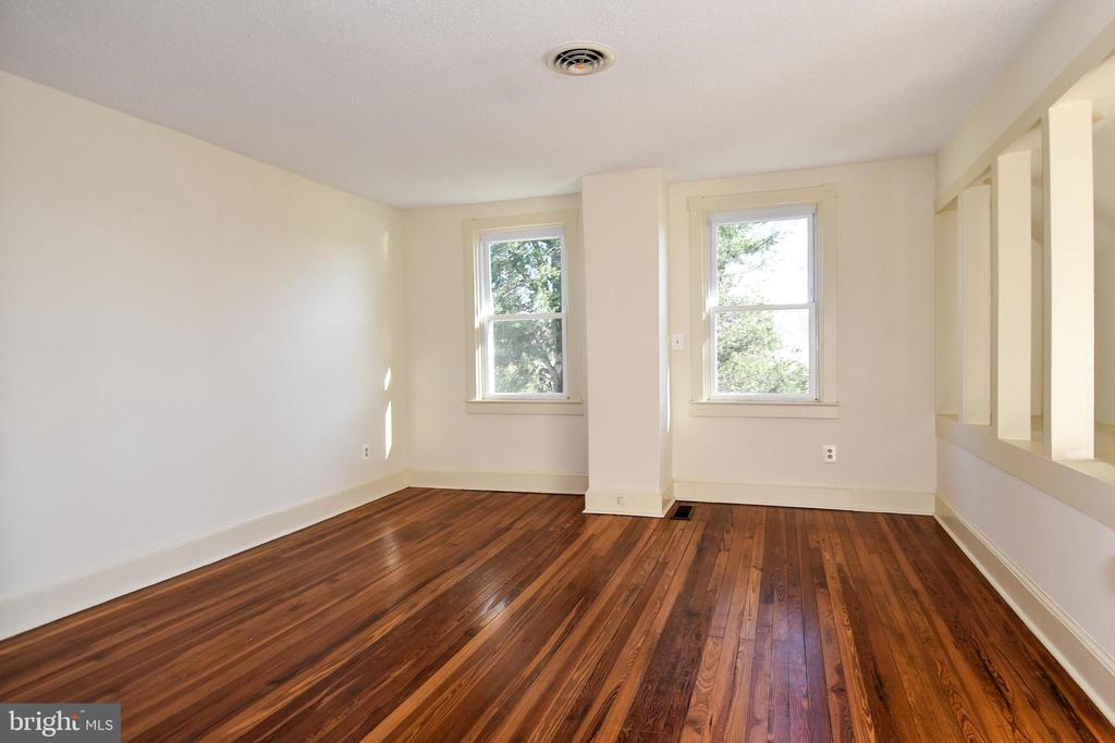 15010 BERRYVILLE ROAD