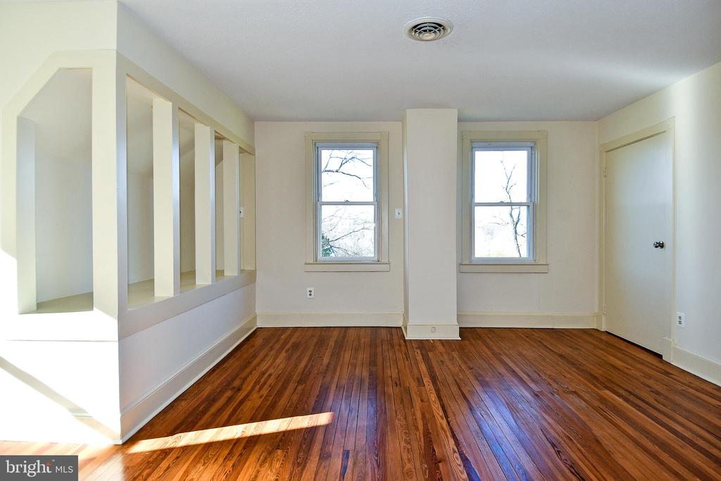 15010 BERRYVILLE ROAD